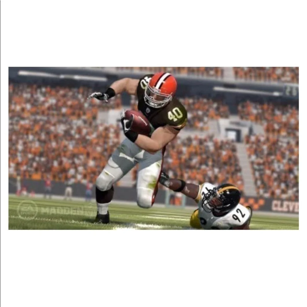 𝅺15 & 16. MADDEN NFL 12 - Xbox 360 Video Game
